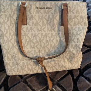 Michael Kors bag